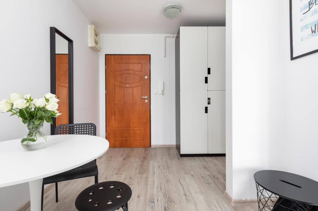 Apartament Black & White Lägenhet Świnoujście Exteriör bild