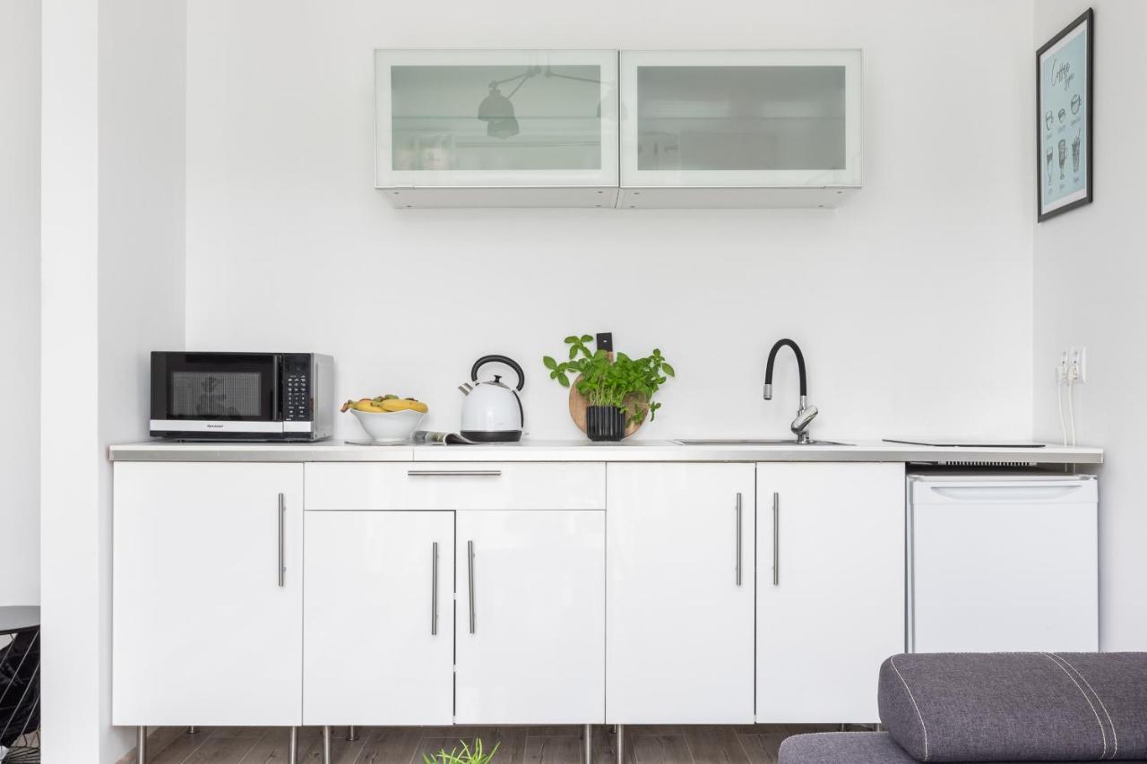 Apartament Black & White Lägenhet Świnoujście Exteriör bild